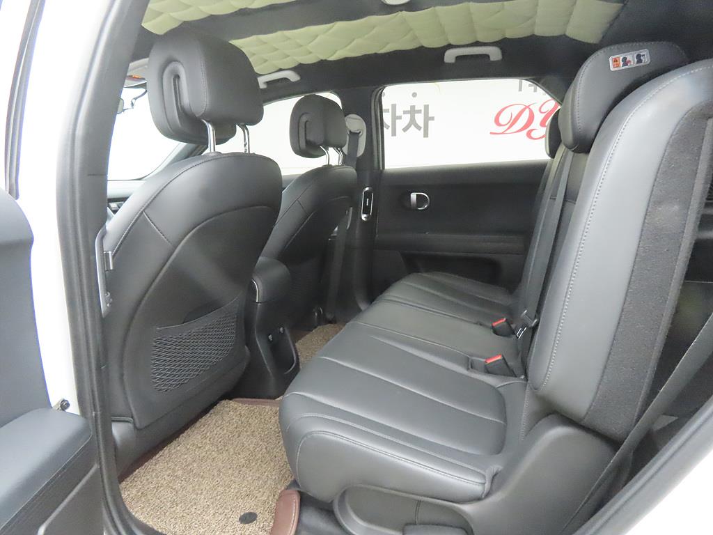 HYUNDAI Ioniq 5 - Vista 6