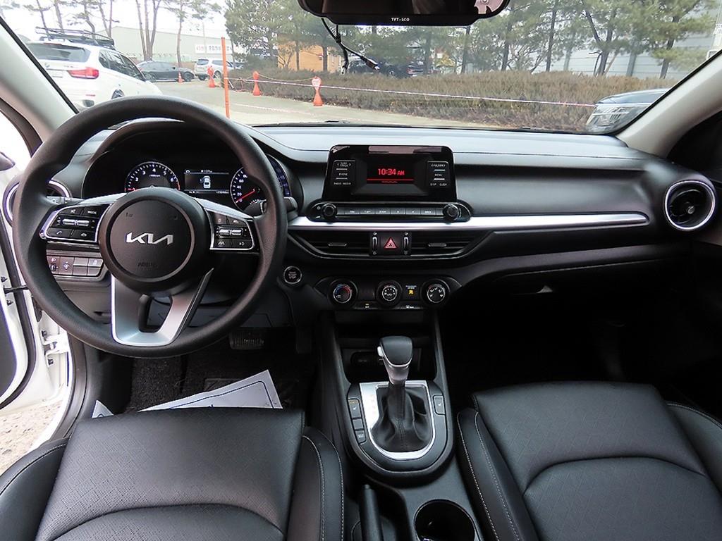 KIA K3 - Vista 7