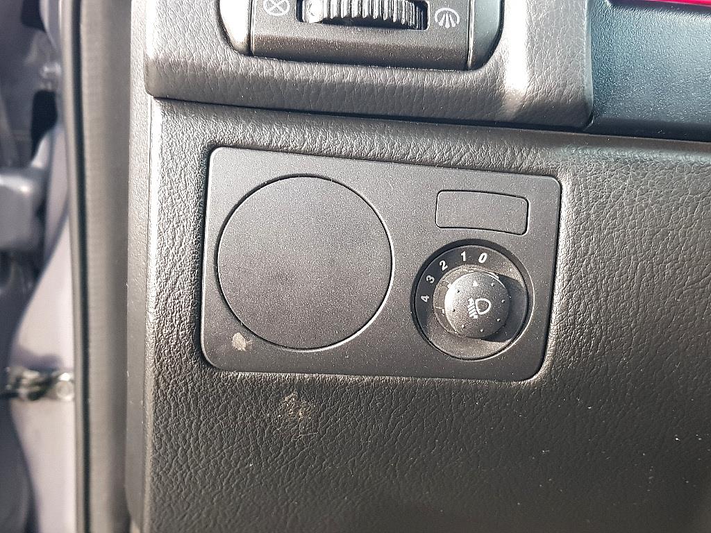 Ssangyong Rexton - Vista 11