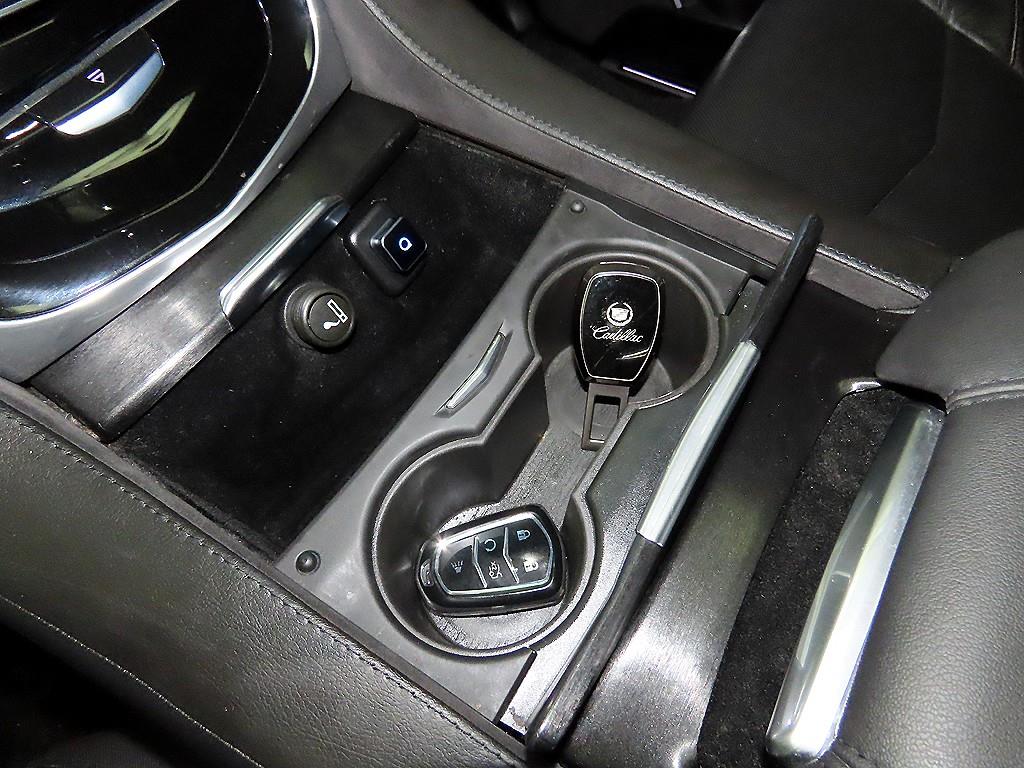 Cadillac Escalade 2019 Negro - Importación desde Corea - HF Imports Iquique - Foto 14