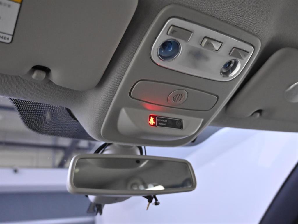 SAMSUNG QM3 - Vista 12