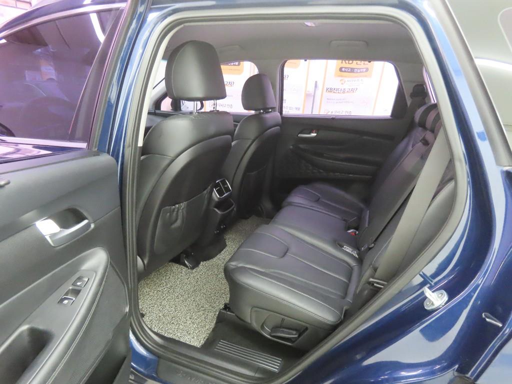 HYUNDAI Santa Fe - Vista 6