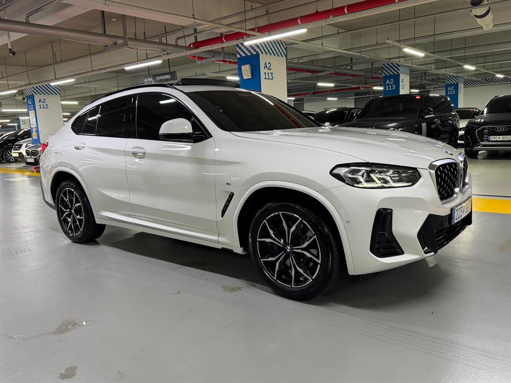BMW X4 - Vista 3