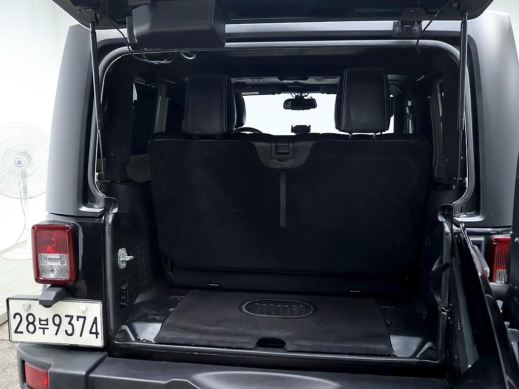 Jeep Wrangler 2017 Negro - Importación desde Corea - HF Imports Iquique - Foto 12