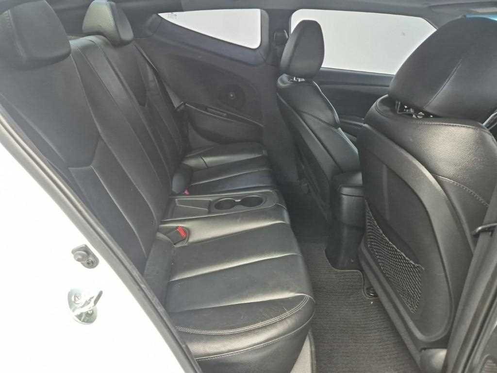 HYUNDAI Veloster - Vista 12