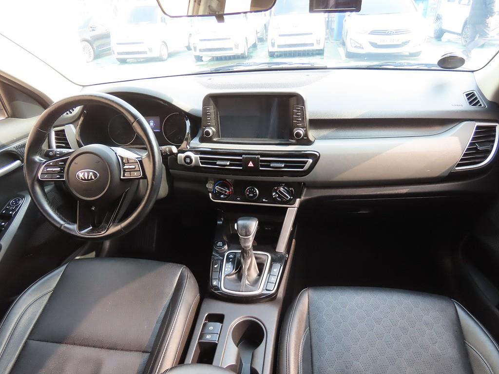 KIA Seltos - Vista 5