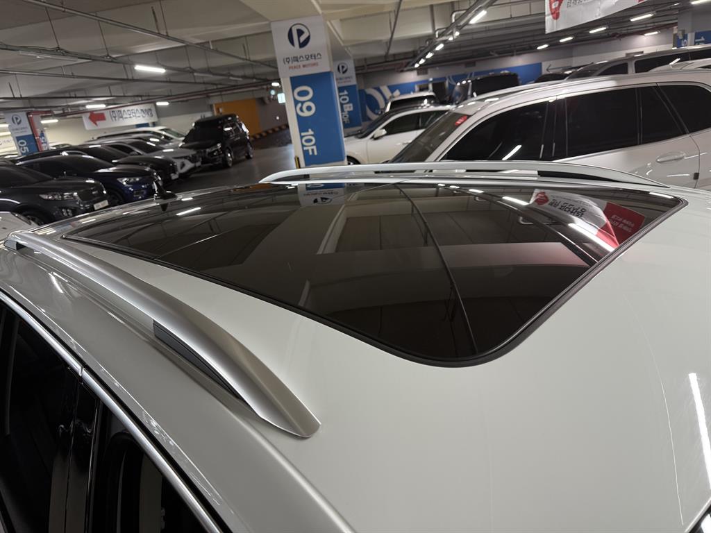 Volkswagen Tiguan 2023 Blanco - Importación desde Corea - HF Imports Iquique - Foto 18