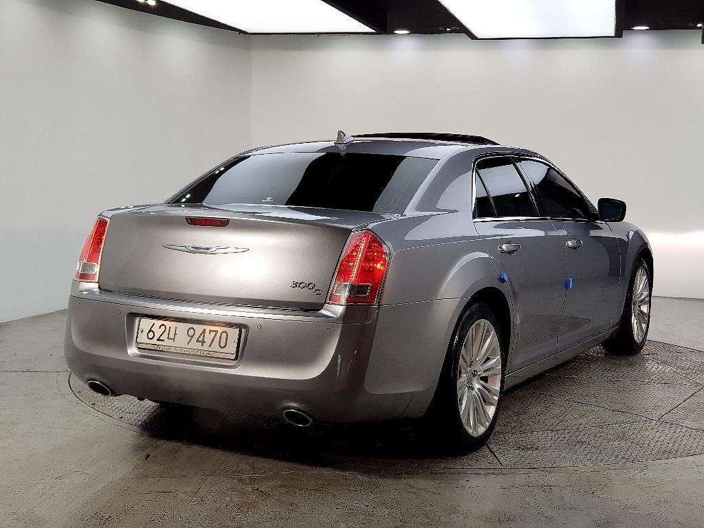 Chrysler 300C - Vista 4