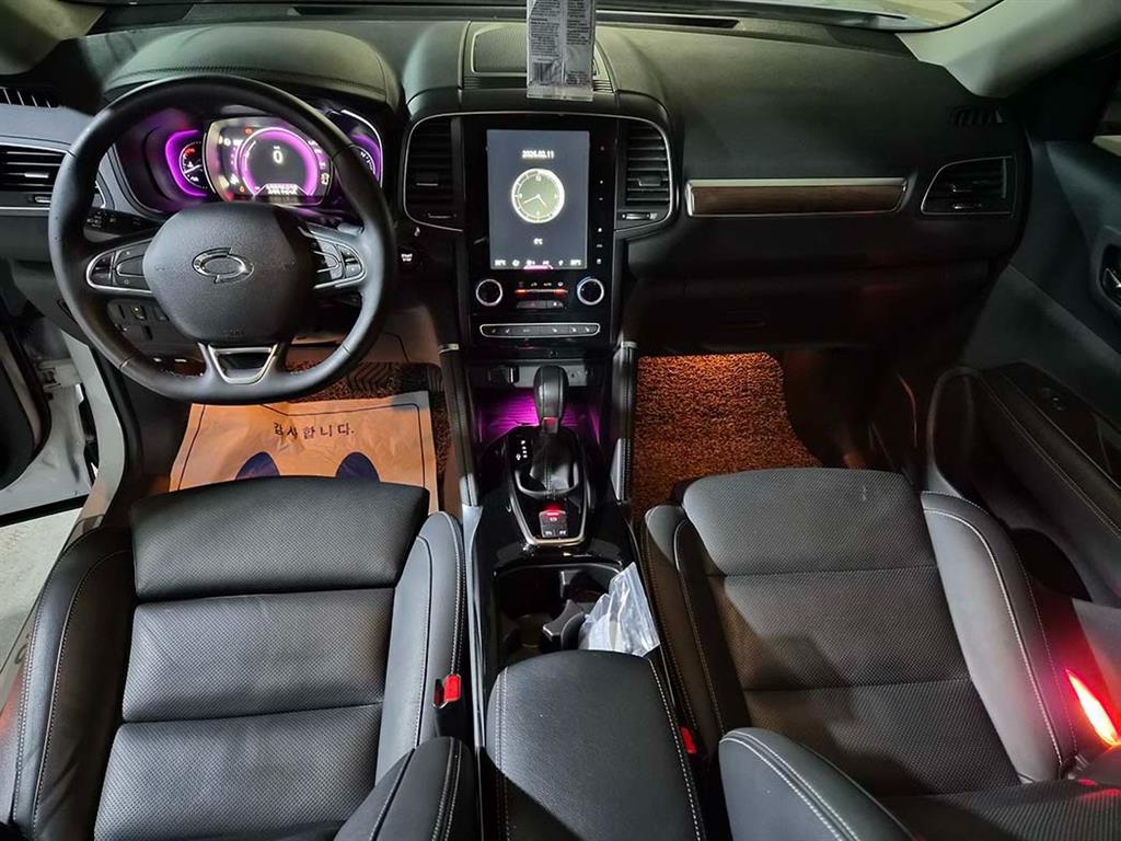 SAMSUNG QM6 - Vista 10