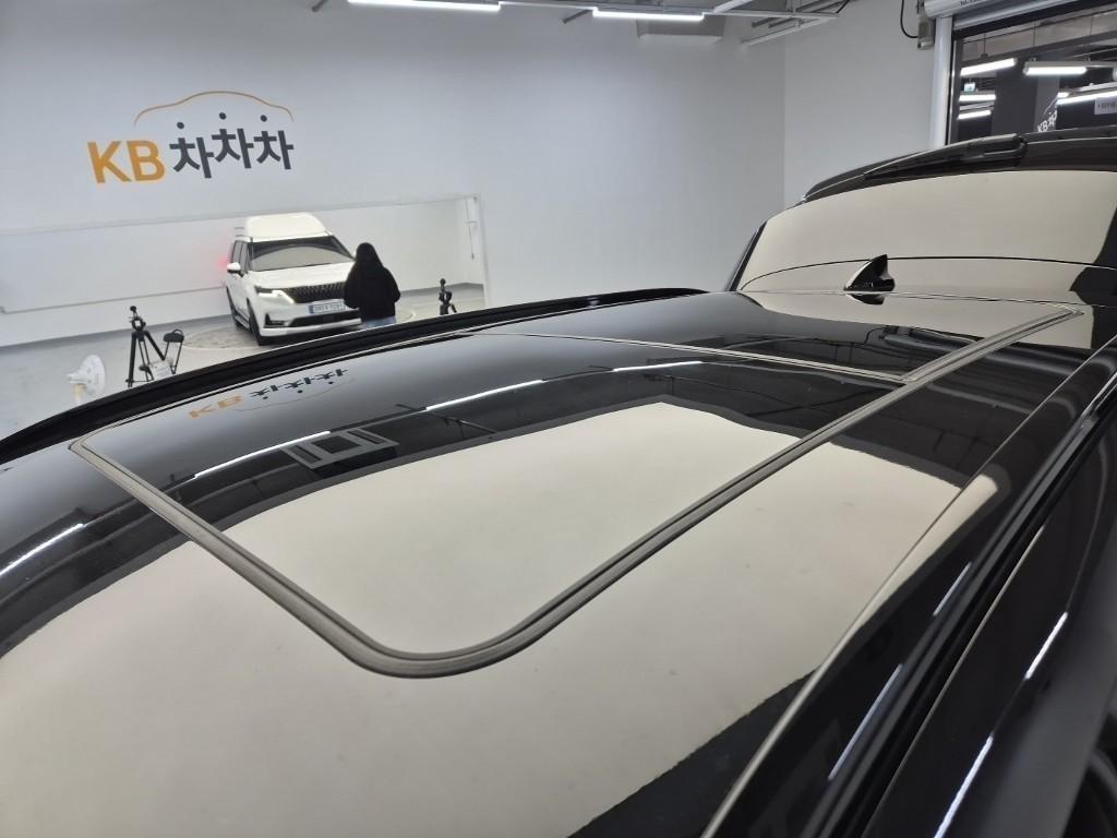 Genesis GV70 2022 Negro - Importación desde Corea - HF Imports Iquique - Foto 13