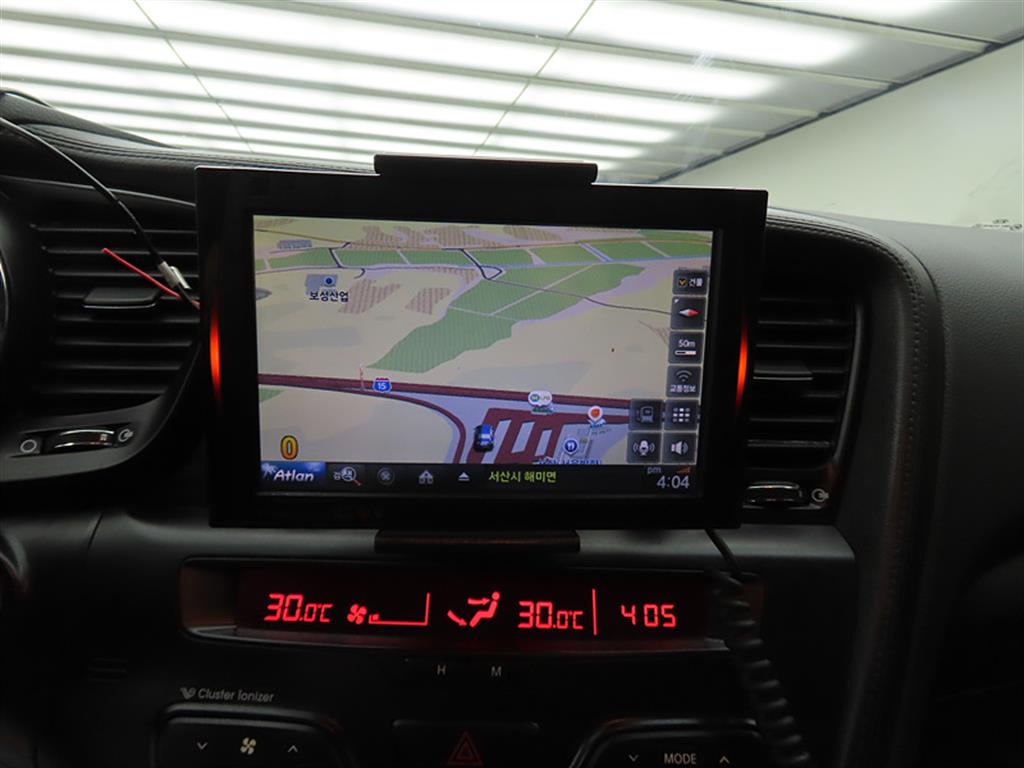 KIA K5 2011 Blanco - Importación desde Corea - HF Imports Iquique - Foto 17