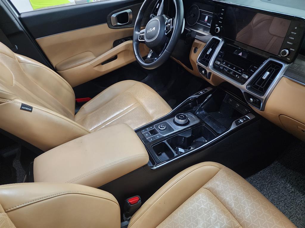 KIA Sorento - Vista 9