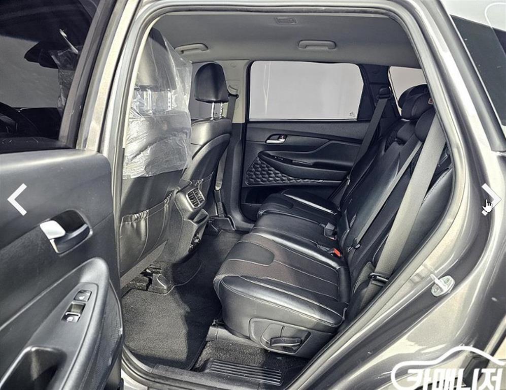 HYUNDAI Santa Fe - Vista 9