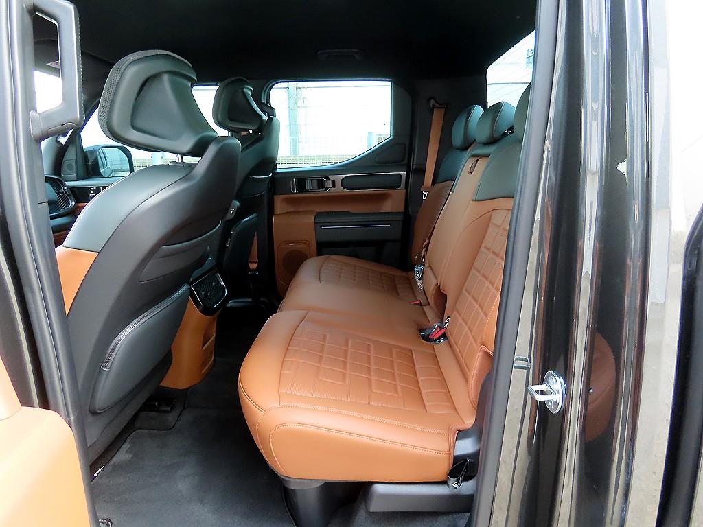 KIA Tasman - Vista 6