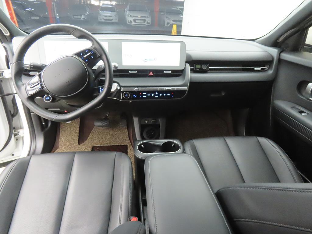 HYUNDAI Ioniq 5 - Vista 7