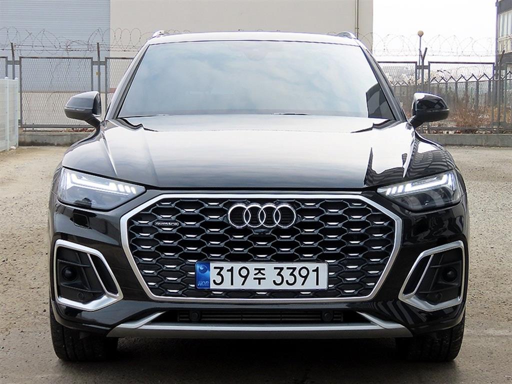 Audi Q5 2023 Negro - Importación desde Corea - HF Imports Iquique - Foto 1