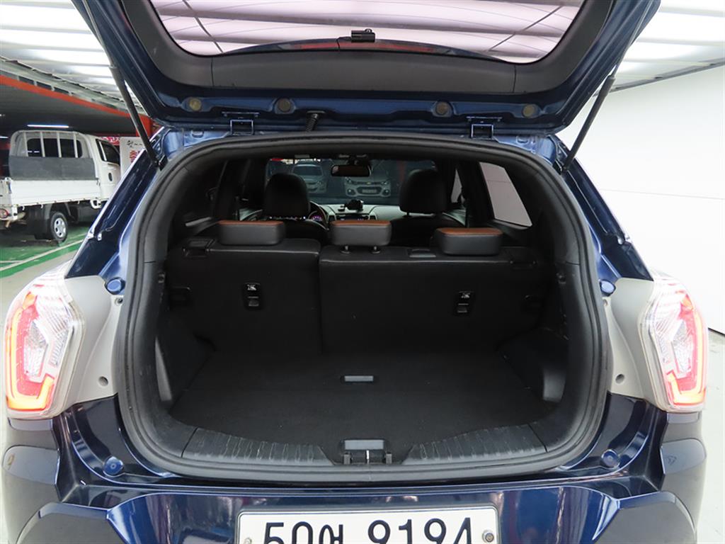 Ssangyong Tivoli 2018 Azul - Importación desde Corea - HF Imports Iquique - Foto 18