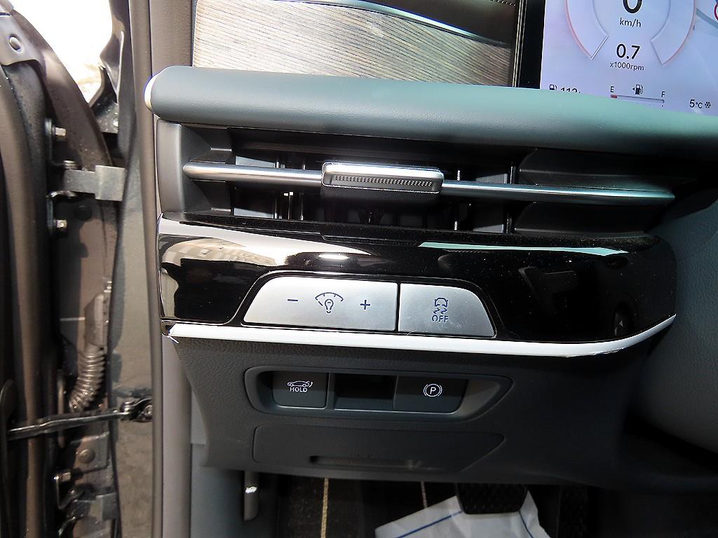 Genesis G80 2025 Verde - Importación desde Corea - HF Imports Iquique - Foto 13