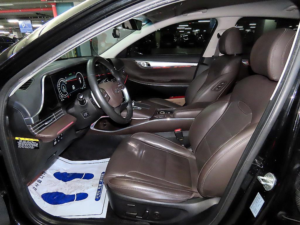 HYUNDAI Grandeur - Vista 6