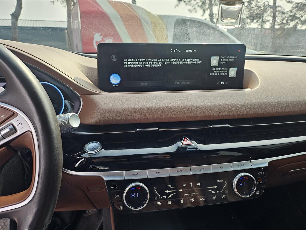 Genesis G80 - Vista 8