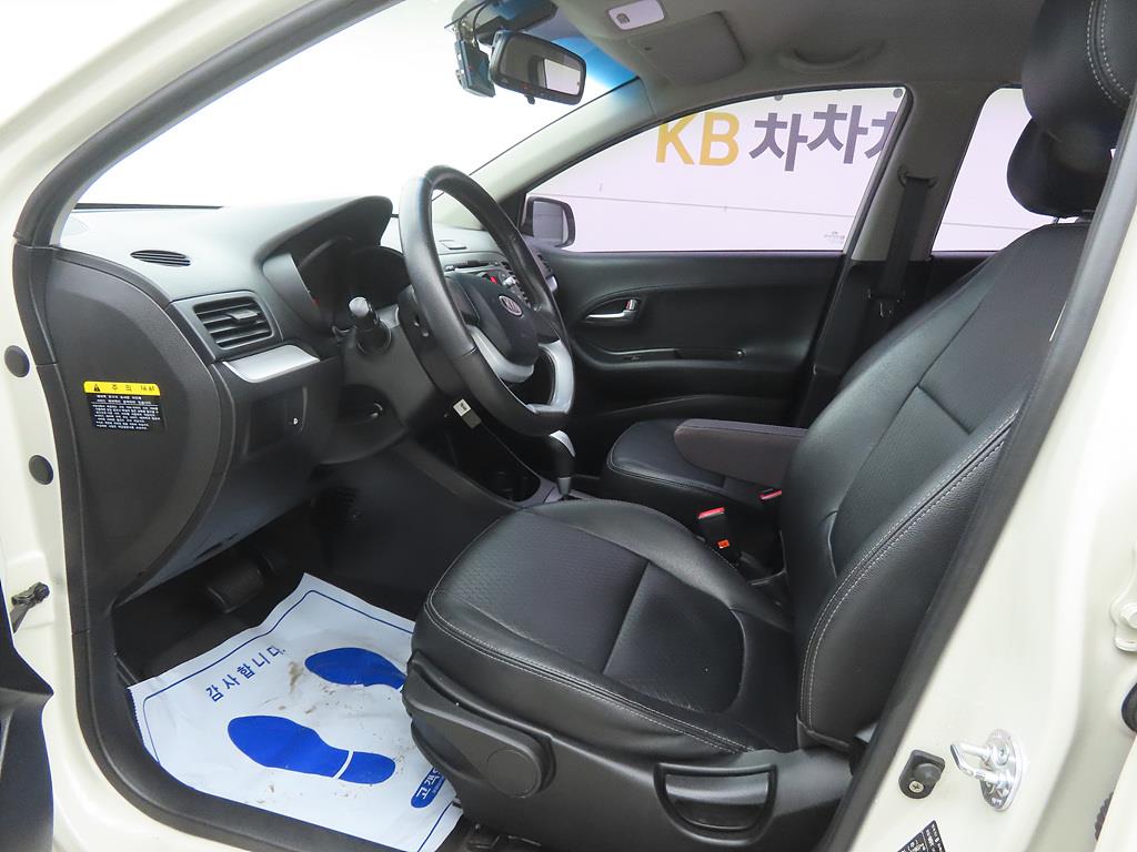 KIA Morning - Vista 5