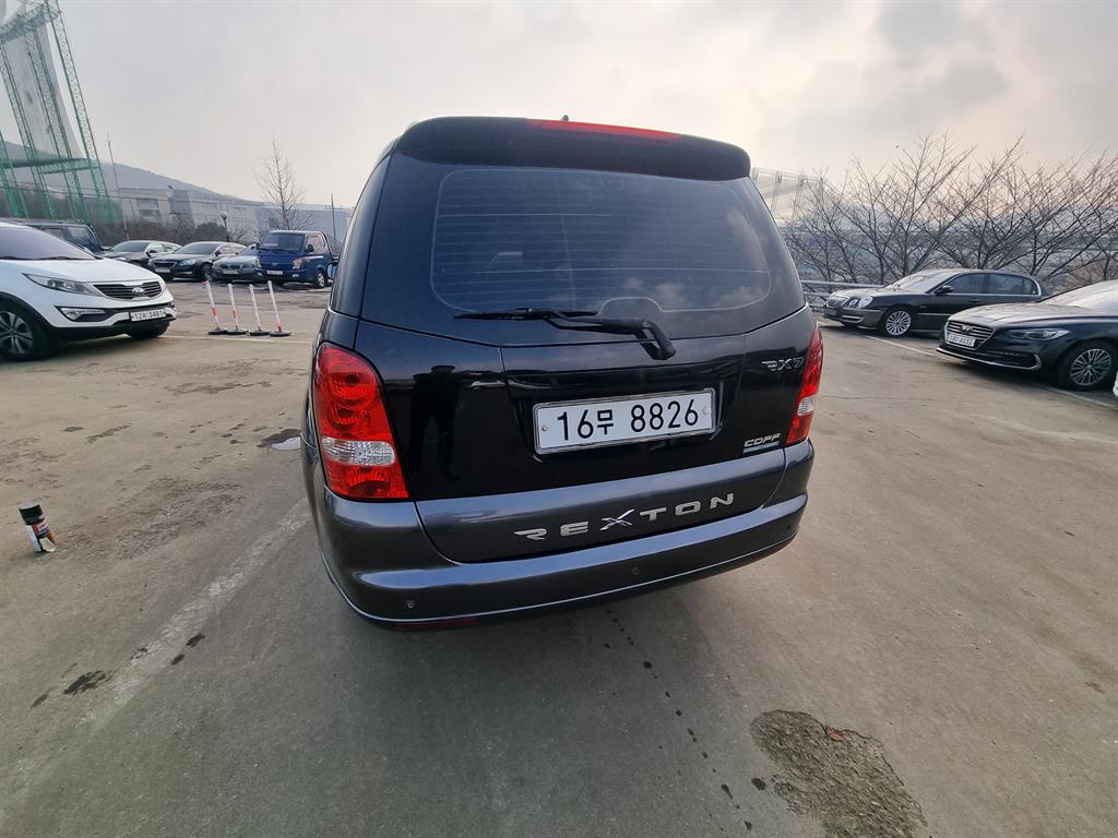 Ssangyong Rexton - Vista 6
