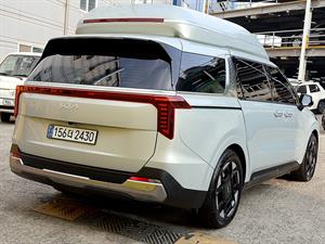 KIA Carnival - Vista 8