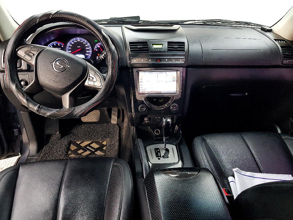 Ssangyong Rexton - Vista 5