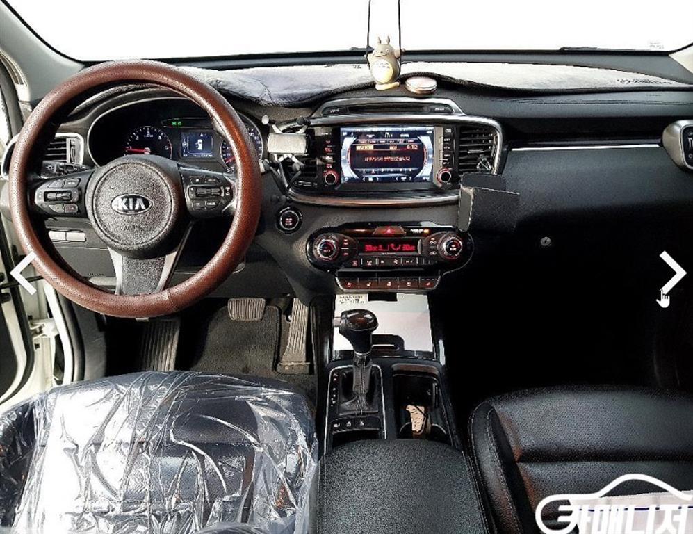 KIA Sorento - Vista 5