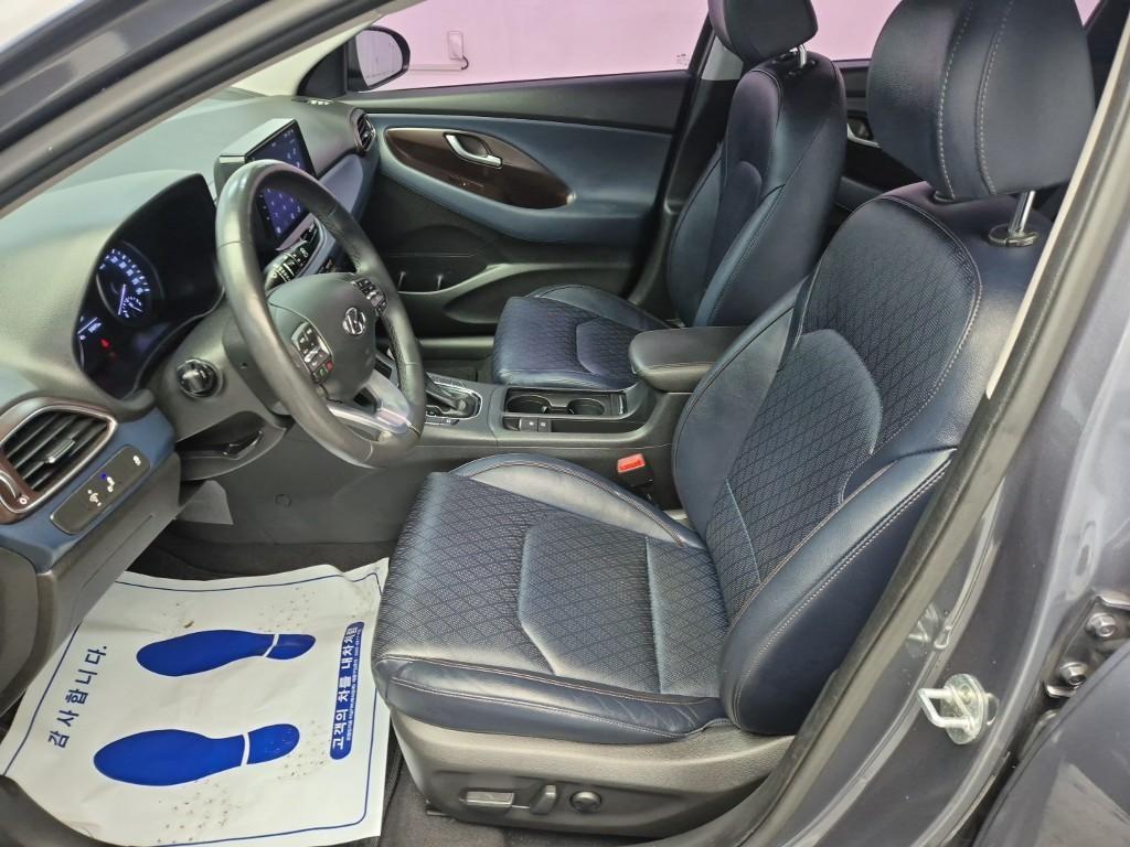 HYUNDAI i30 - Vista 11