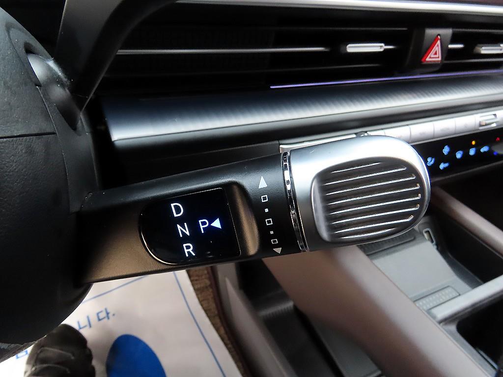 HYUNDAI Ioniq 6 - Vista 11