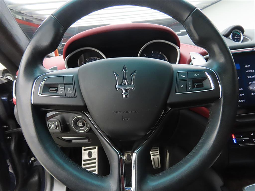 Maserati Ghibli - Vista 8