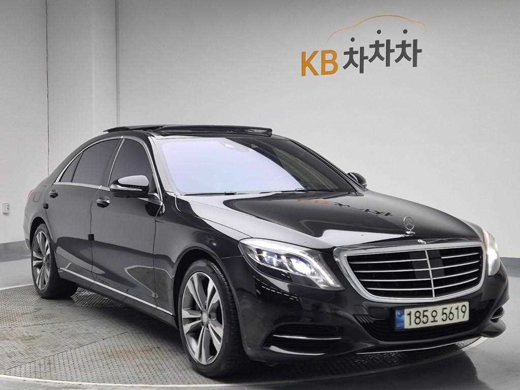 Mercedes Benz S Class - Vista 4