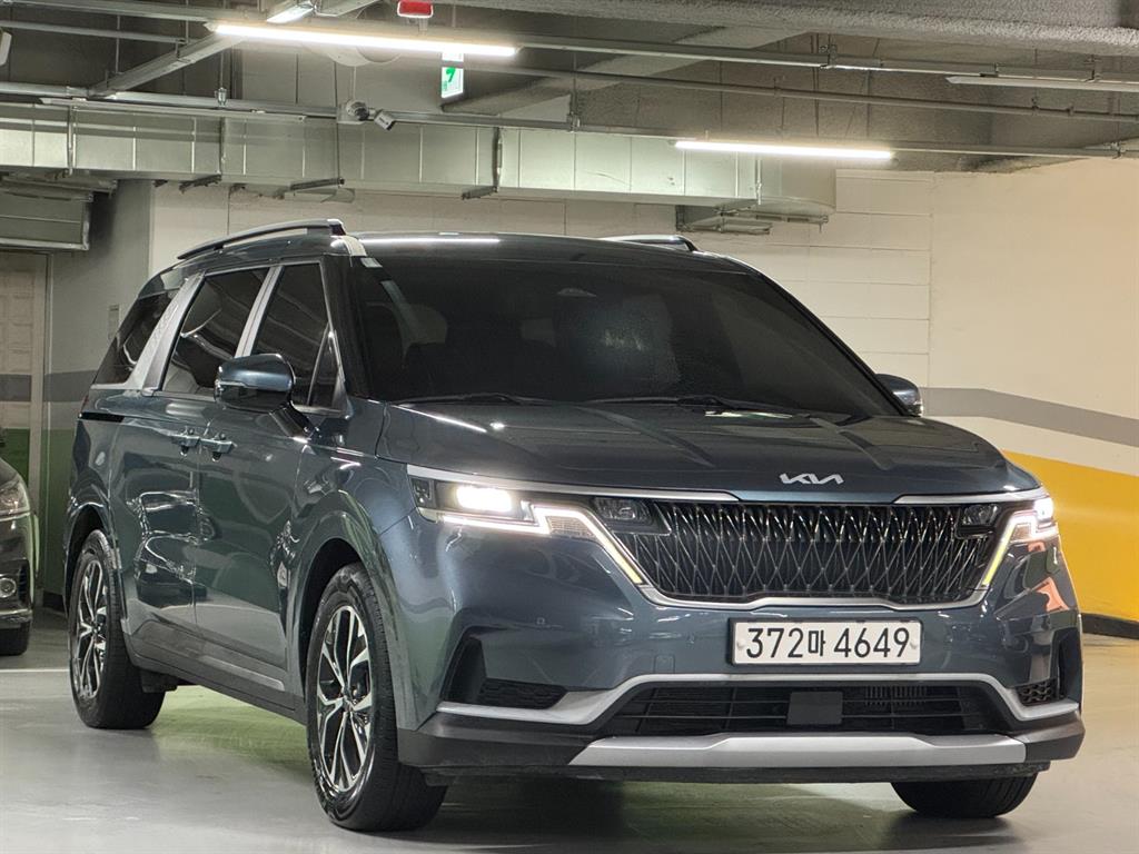 KIA Carnival - Vista 4