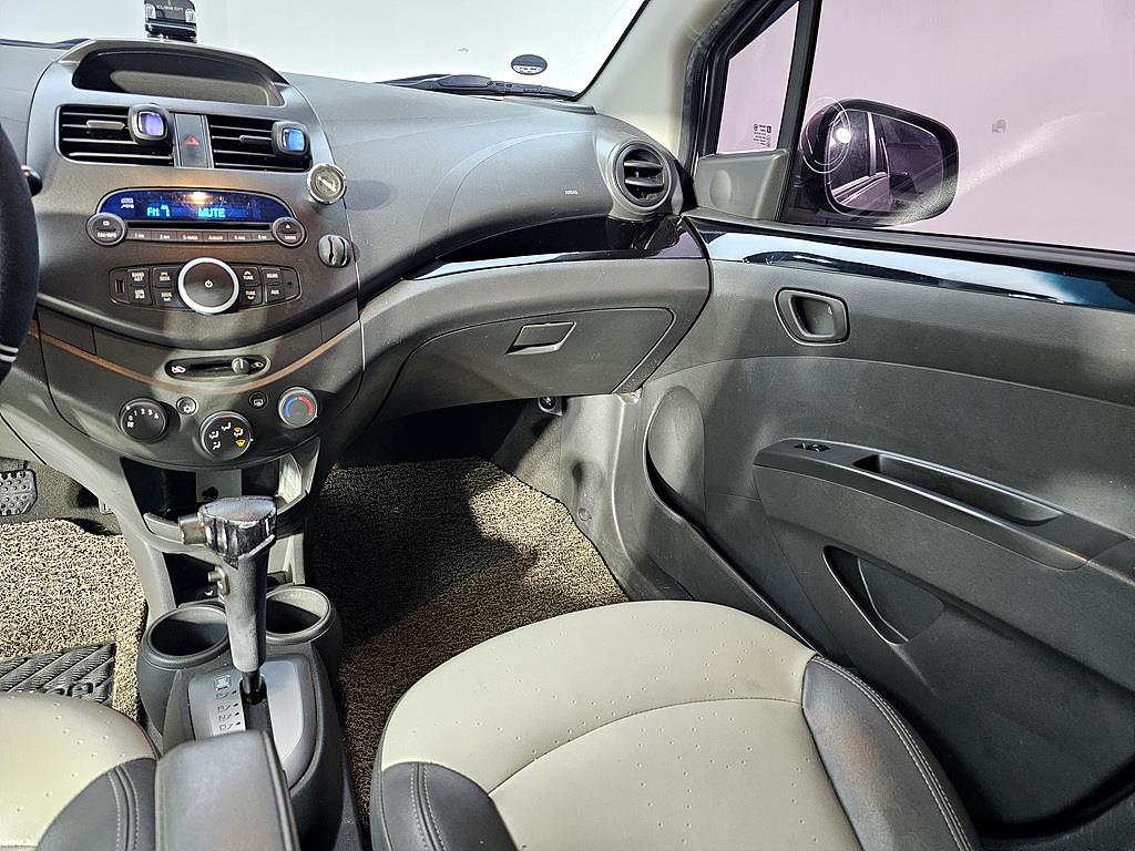 Chevrolet Spark - Vista 10