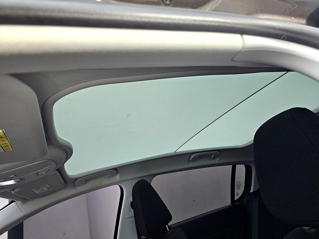 Peugeot 308 - Vista 12