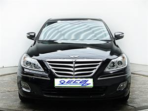 HYUNDAI Genesis - Vista 2