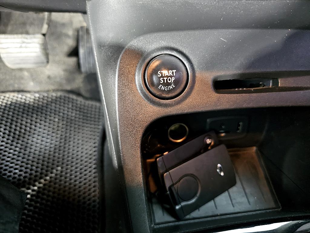 SAMSUNG QM3 2015 Blanco - Importación desde Corea - HF Imports Iquique - Foto 15