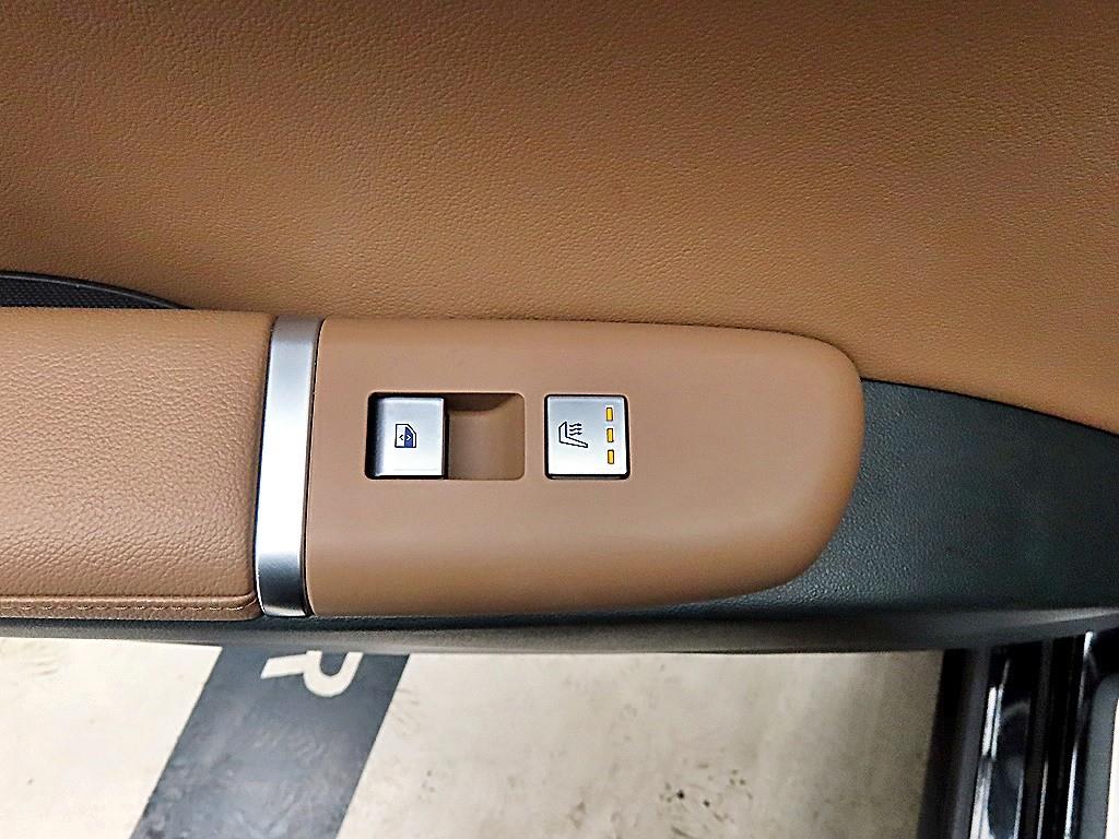 HYUNDAI Grandeur - Vista 12