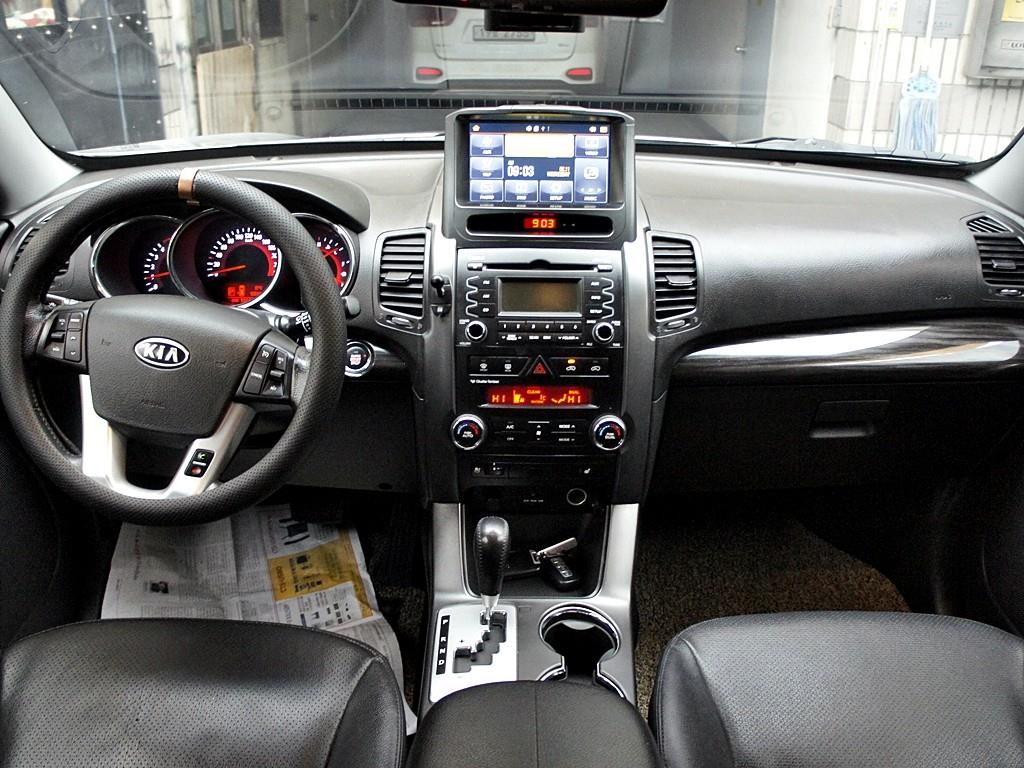 KIA Sorento - Vista 12