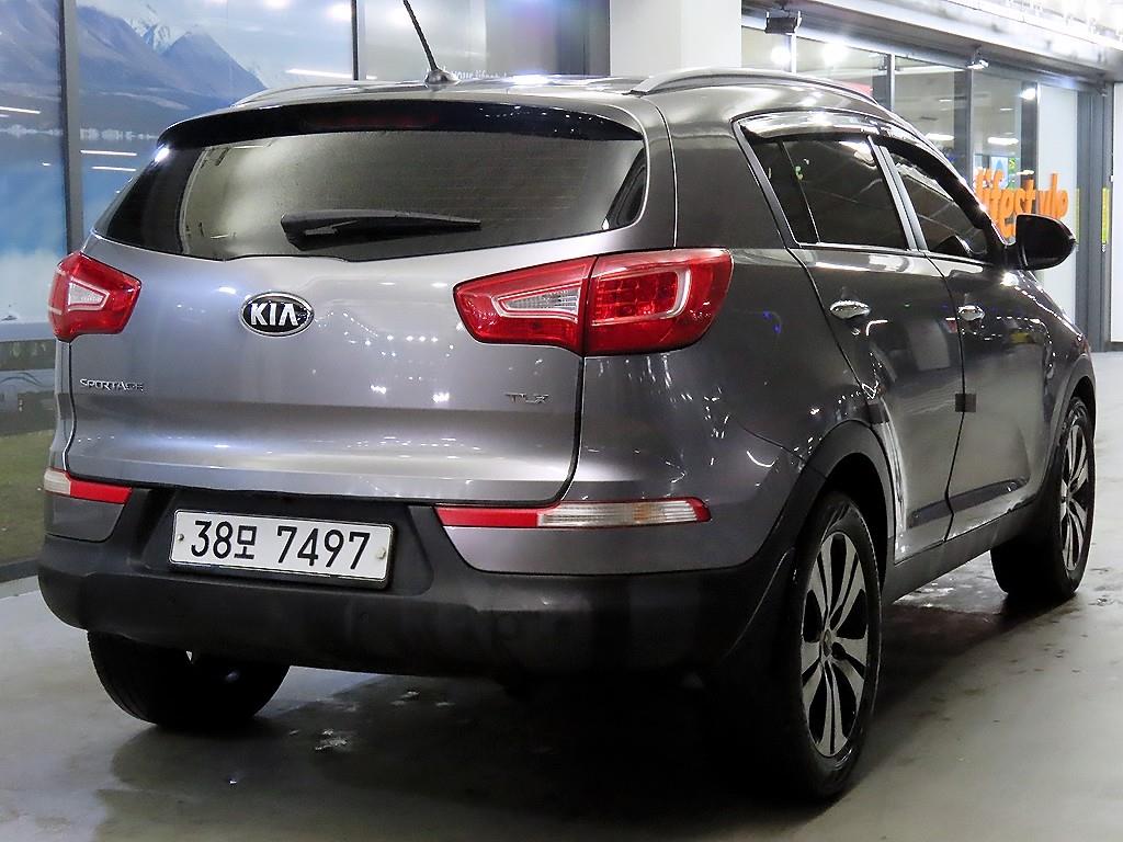 KIA Sportage - Vista 4
