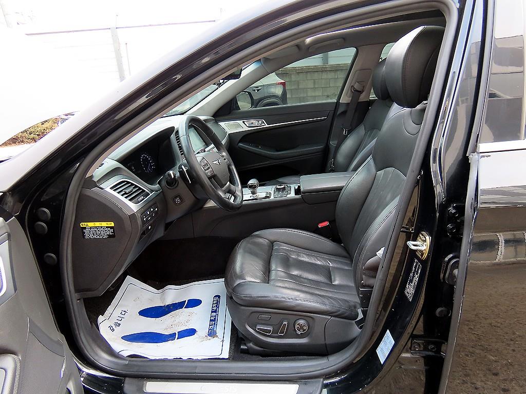 Genesis G80 - Vista 5