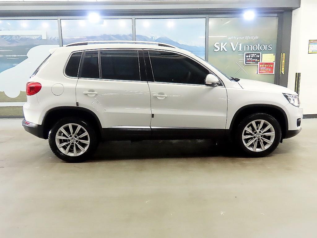 Volkswagen Tiguan - Vista 3