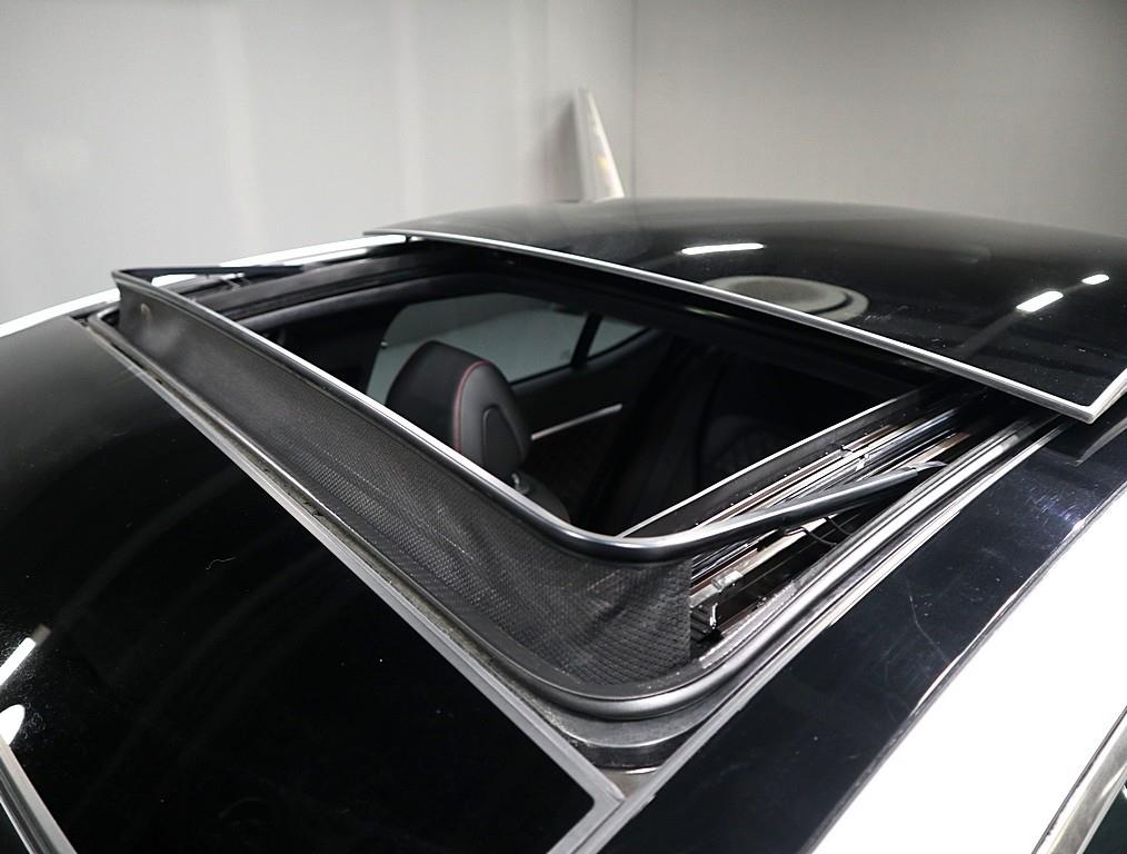 Genesis G70 2024 Blanco - Importación desde Corea - HF Imports Iquique - Foto 16