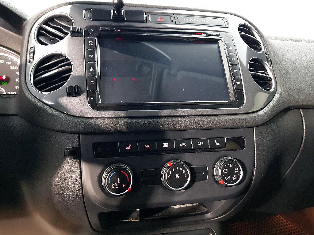 Volkswagen Tiguan - Vista 11