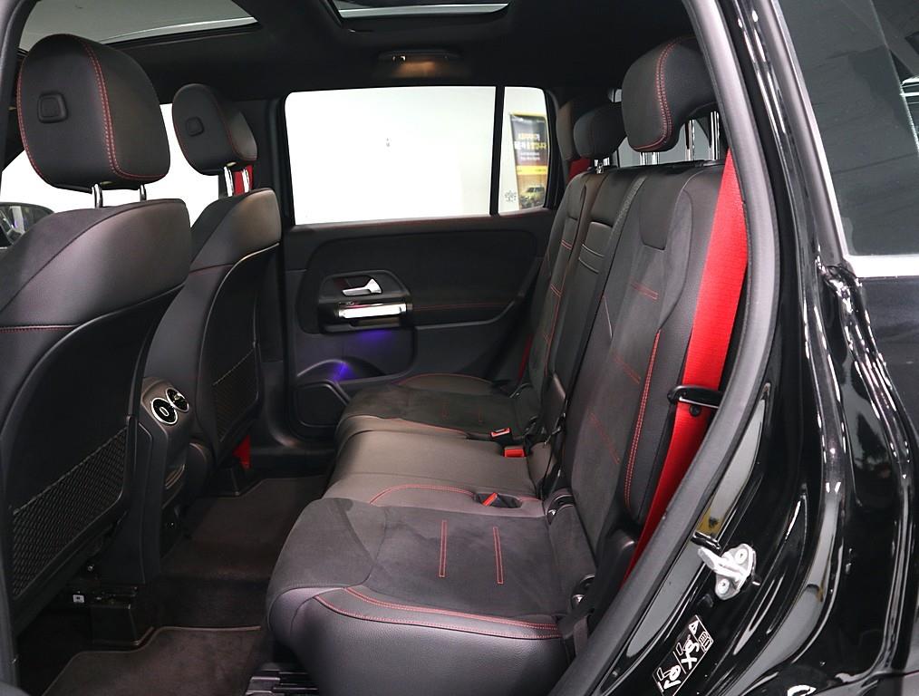 Mercedes Benz GLB Class - Vista 10