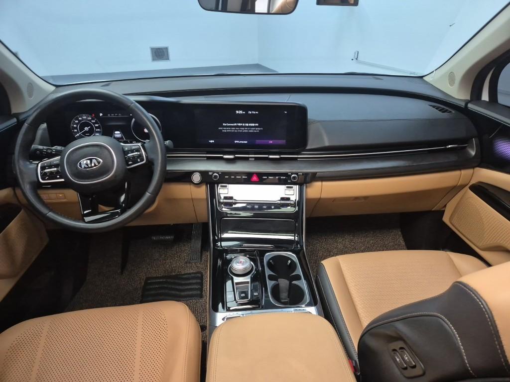 KIA Carnival - Vista 6