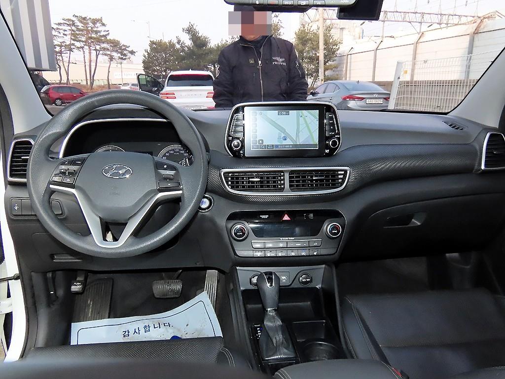 HYUNDAI Tucson - Vista 7