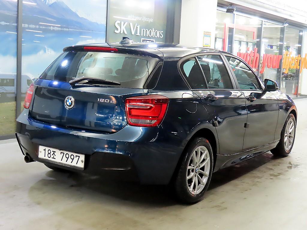 BMW 1 series - Vista 4