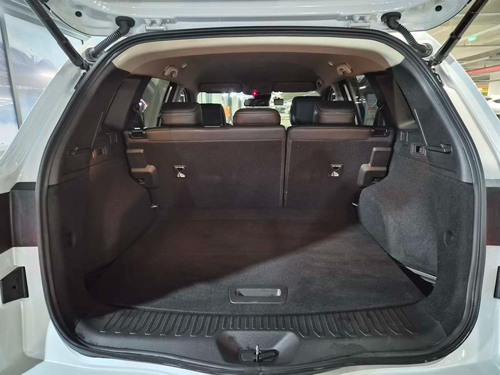 SAMSUNG QM6 2020 Blanco - Importación desde Corea - HF Imports Iquique - Foto 17